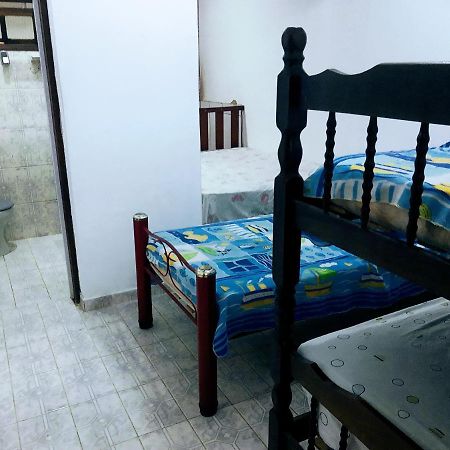 Sobrado 50 M Da Praia Villa Ubatuba Luaran gambar