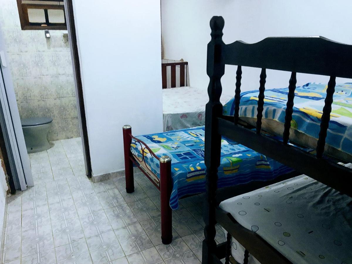 Sobrado 50 M Da Praia Villa Ubatuba Luaran gambar